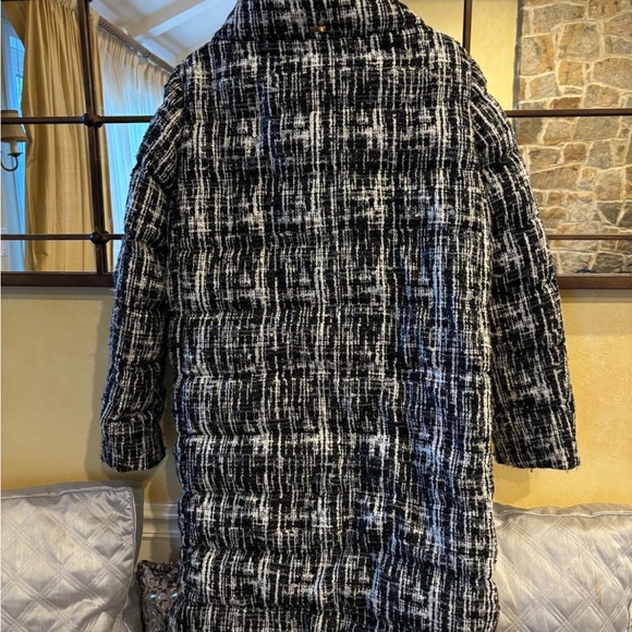 Women’s Herno coat size - Picture 2 of 2